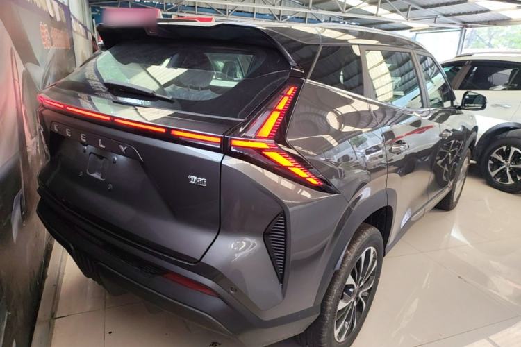 Used Geely Auto Emgrand X7 Sport 2026 Model 1.5TD Aspirational Rear Right 45 Deg