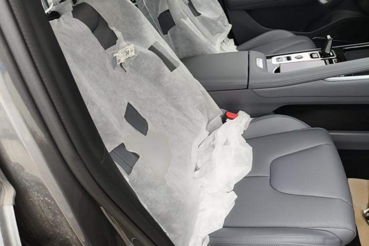 Used Geely Auto Emgrand X7 Sport 2026 Model 1.5TD Aspirational Right Front Seat