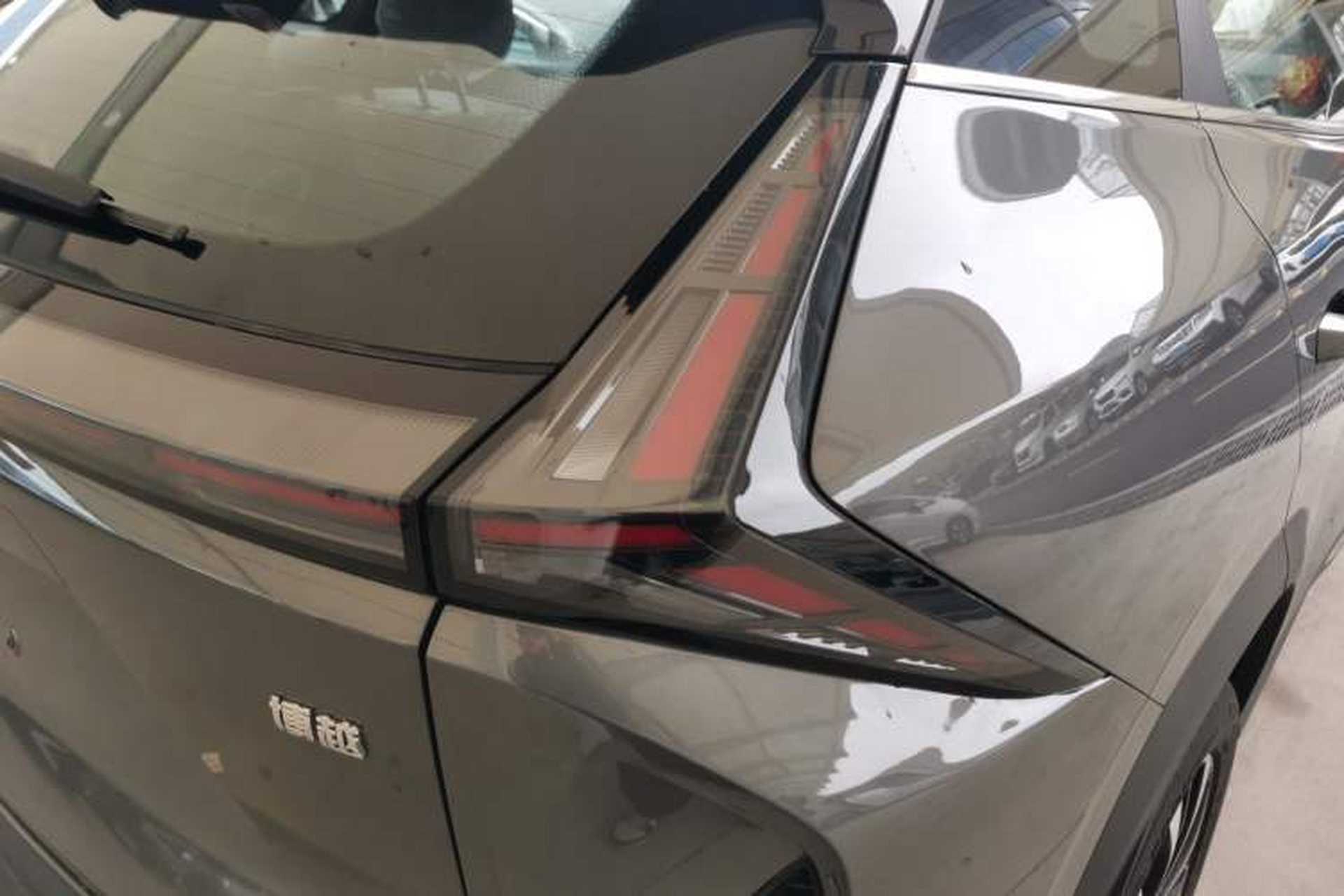 Used Geely Auto Emgrand X7 Sport 2026 Model 1.5TD Aspirational Right Rear Taillight