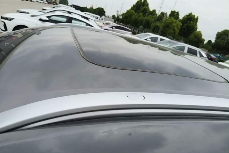 Used Geely Auto Emgrand X7 Sport 2026 Model 1.5TD Aspirational Roof
