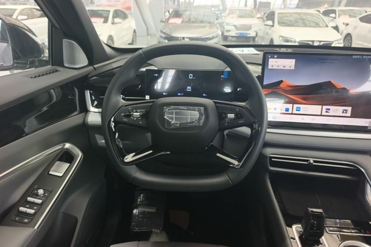 Used Geely Auto Emgrand X7 Sport 2026 Model 1.5TD Aspirational Steering Wheel