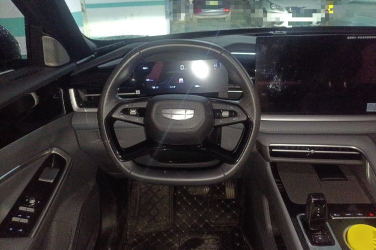 Used Geely Auto Emgrand X7 Sport 2026 Model 1.5TD Aspirational Steering Wheel