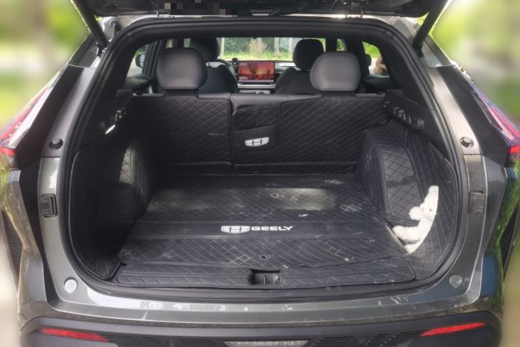 Used Geely Auto Emgrand X7 Sport 2026 Model 1.5TD Aspirational Trunk