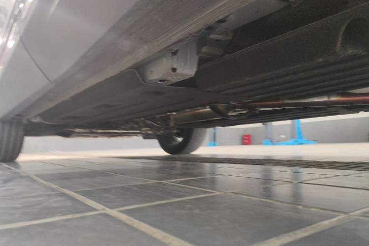 Used Geely Auto Emgrand X7 Sport 2026 Model 1.5TD Beloved Chassis Rear Left