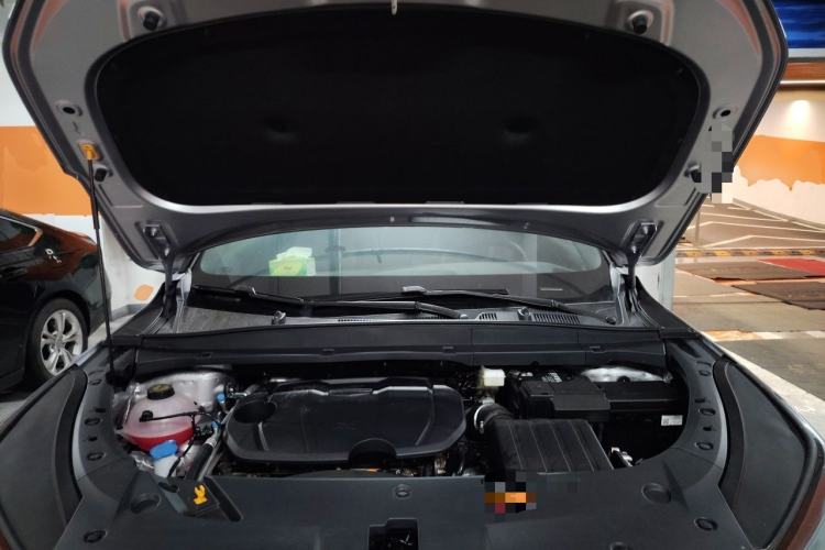 Used Geely Auto Emgrand X7 Sport 2026 Model 1.5TD Wonderful Engine Bay
