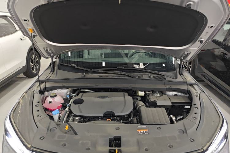 Used Geely Auto Emgrand X7 Sport 2026 Model 1.5TD Aspirational Engine Bay