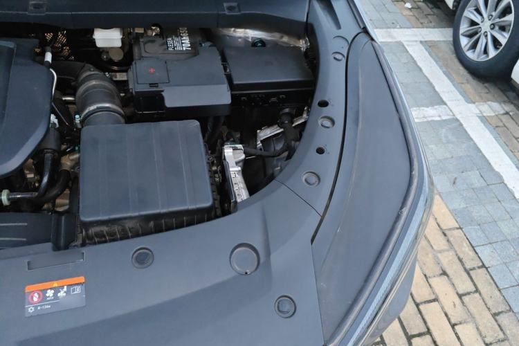 Used Geely Auto Emgrand X7 Sport 2026 Model 1.5TD Aspirational Engine Bay Left