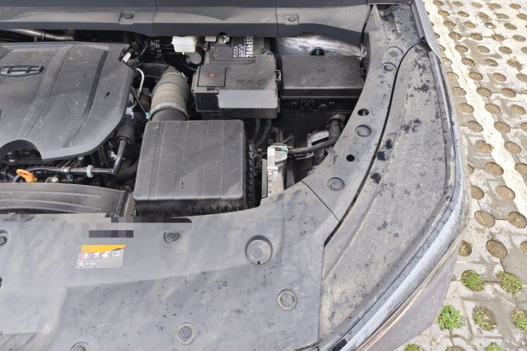 Used Geely Auto Emgrand X7 Sport 2026 Model 1.5TD Joyful Engine Bay Left