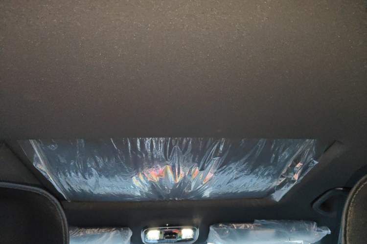 Used Geely Auto Emgrand X7 Sport 2026 Model 1.5TD Aspirational Headliner