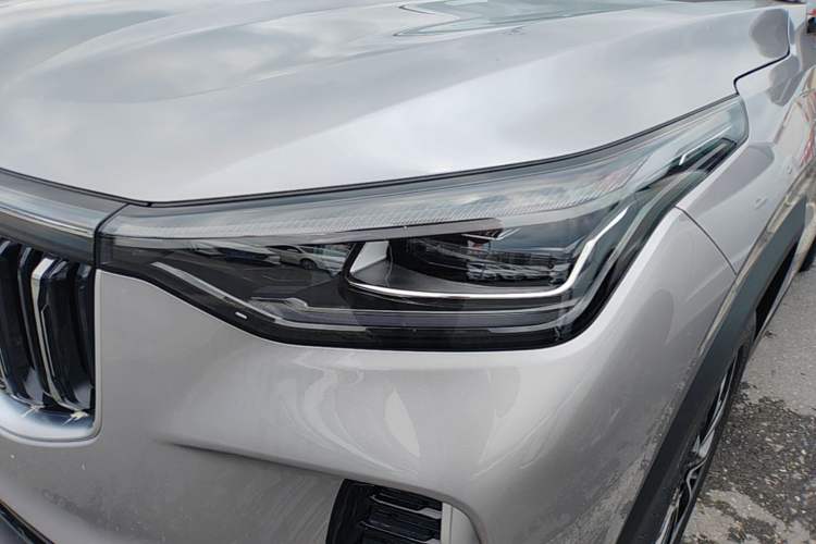 Used Geely Auto Emgrand X7 Sport 2026 Model 1.5TD Aspirational Left Front Headlight