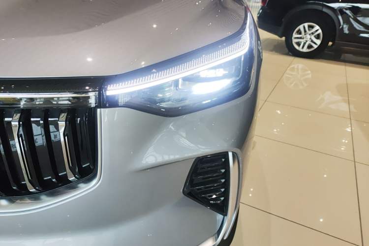 Used Geely Auto Emgrand X7 Sport 2026 Model 1.5TD Joyful Left Front Headlight
