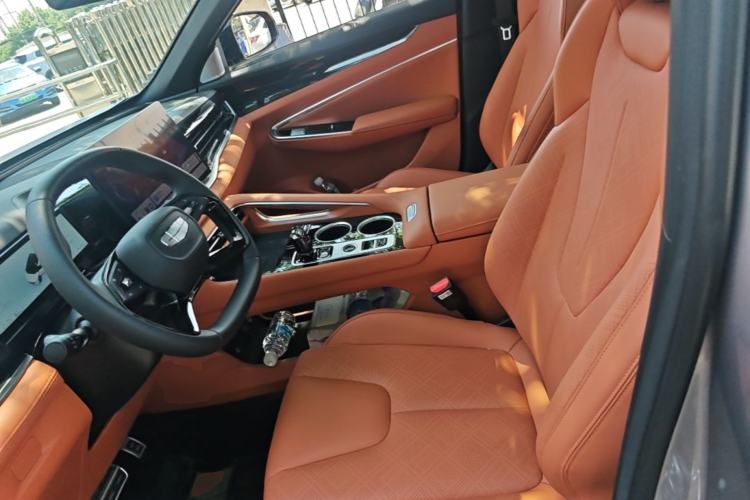 Used Geely Auto Emgrand X7 Sport 2026 Model 1.5TD Beloved Left Front Seat