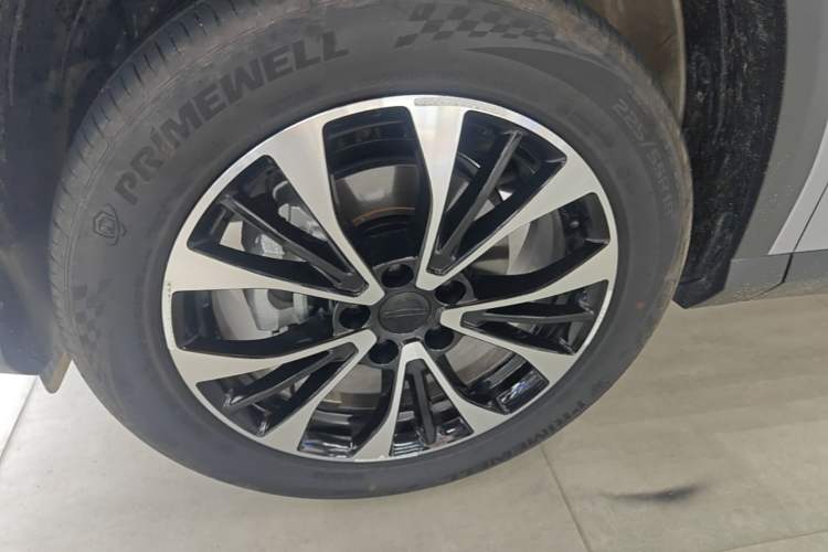 Used Geely Auto Emgrand X7 Sport 2026 Model 1.5TD Aspirational Left Front Wheel Hub
