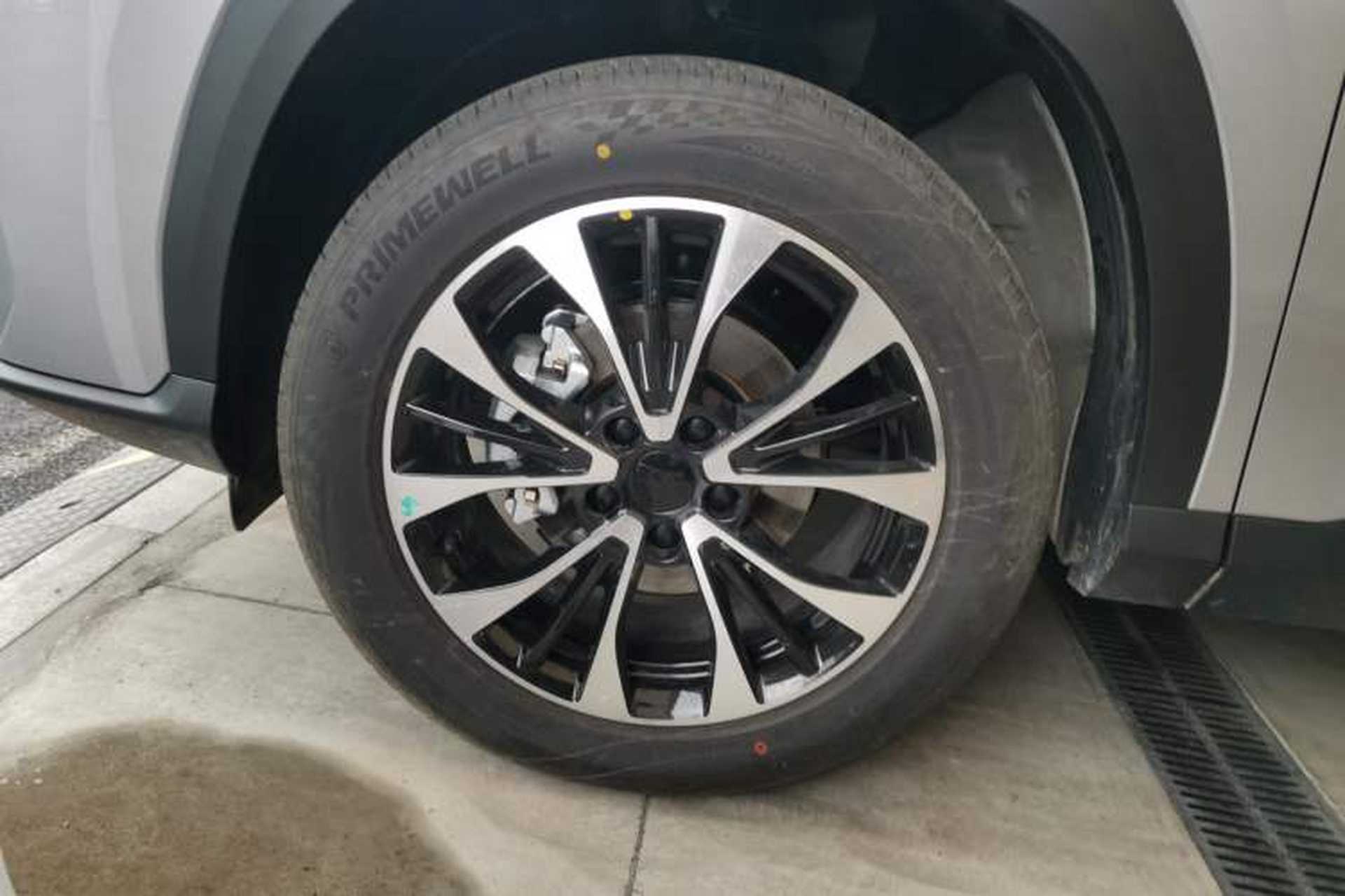 Used Geely Auto Emgrand X7 Sport 2026 Model 1.5TD Aspirational Left Front Wheel Hub