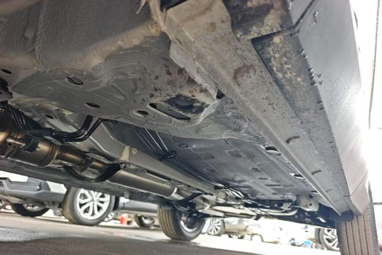 Used Geely Auto Emgrand X7 Sport 2026 Model 1.5TD Aspirational Left Side Sill