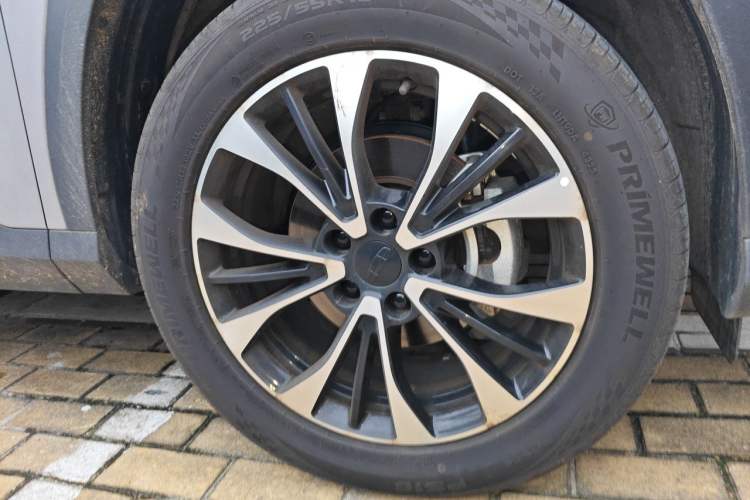 Used Geely Auto Emgrand X7 Sport 2026 Model 1.5TD Aspirational Right Front Wheel Hub
