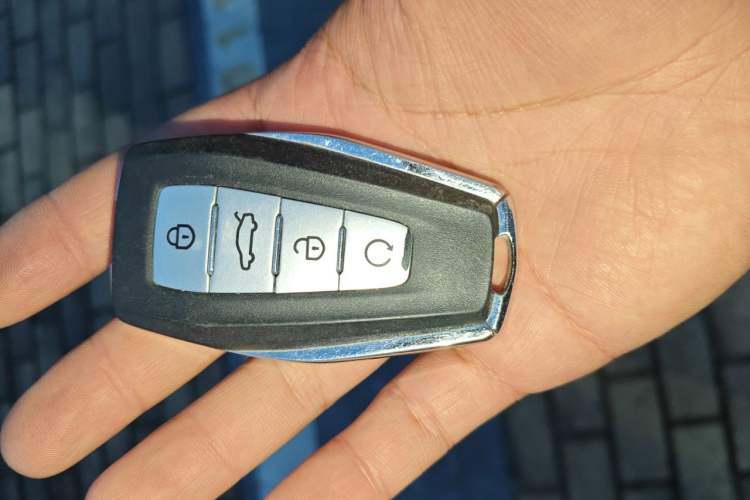 Used Geely Auto Emgrand X7 Sport 2026 Model 1.5TD Aspirational Vehicle Key