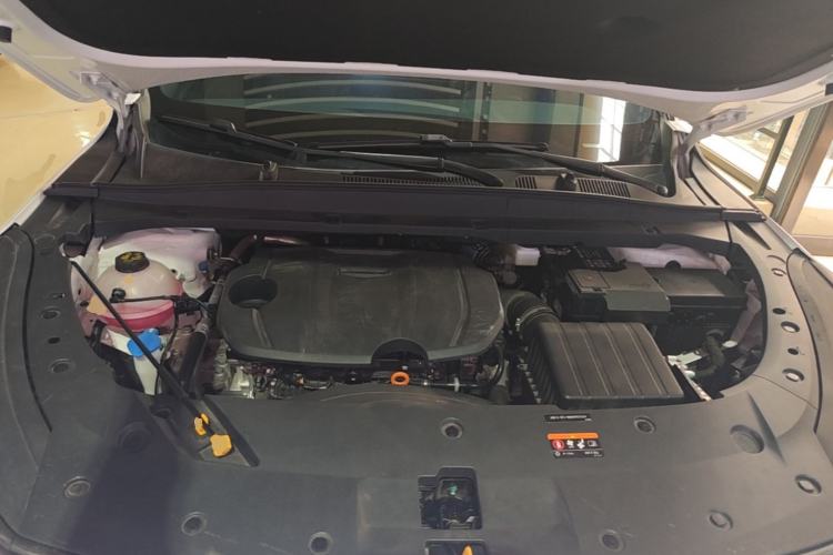 Used Geely Auto Emgrand X7 Sport 2026 Model 1.5TD Wonderful Engine Bay