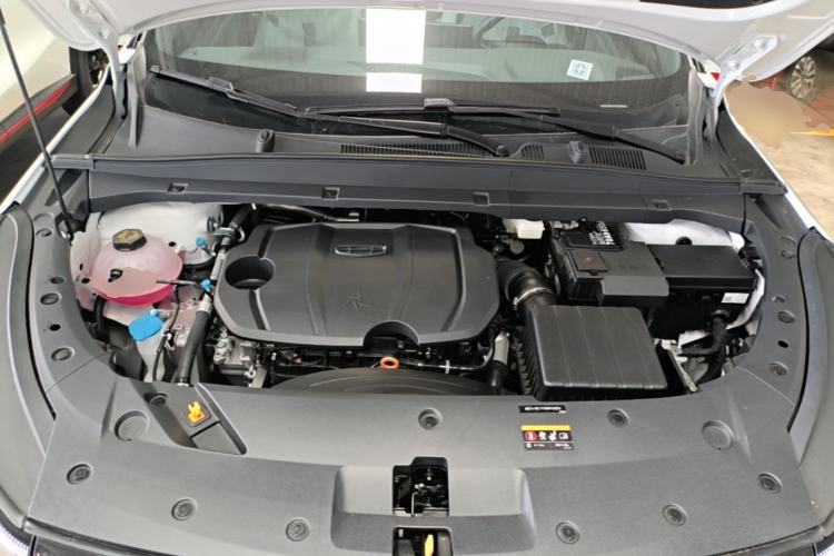 Used Geely Auto Emgrand X7 Sport 2026 Model 1.5TD Aspirational Engine Bay