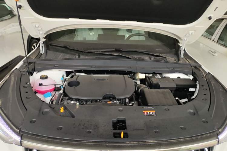 Used Geely Auto Emgrand X7 Sport 2026 Model 1.5TD Aspirational Engine Bay