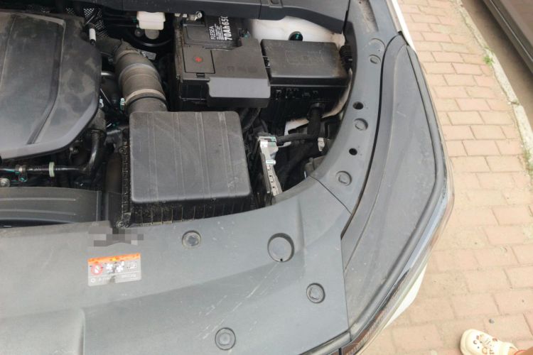 Used Geely Auto Emgrand X7 Sport 2026 Model 1.5TD Beloved Engine Bay Left
