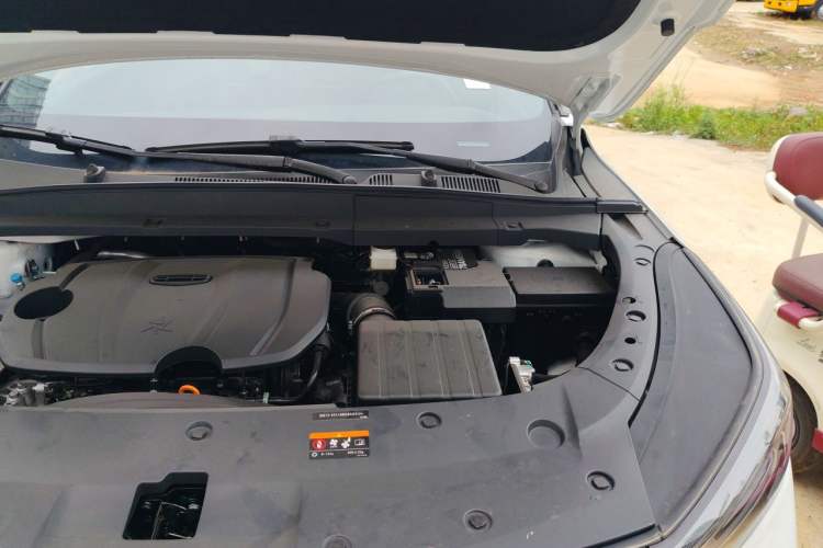 Used Geely Auto Emgrand X7 Sport 2026 Model 1.5TD Aspirational Engine Bay Left