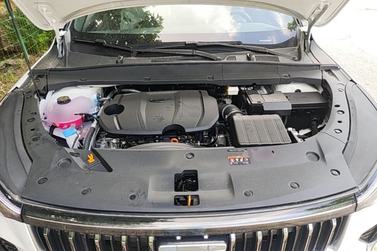 Used Geely Auto Emgrand X7 Sport 2026 Model 1.5TD Aspirational Engine Bay