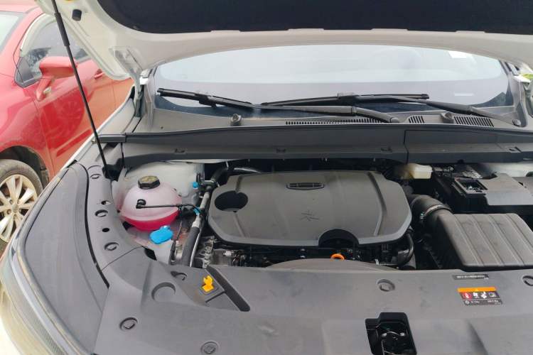 Used Geely Auto Emgrand X7 Sport 2026 Model 1.5TD Aspirational Engine Bay Right