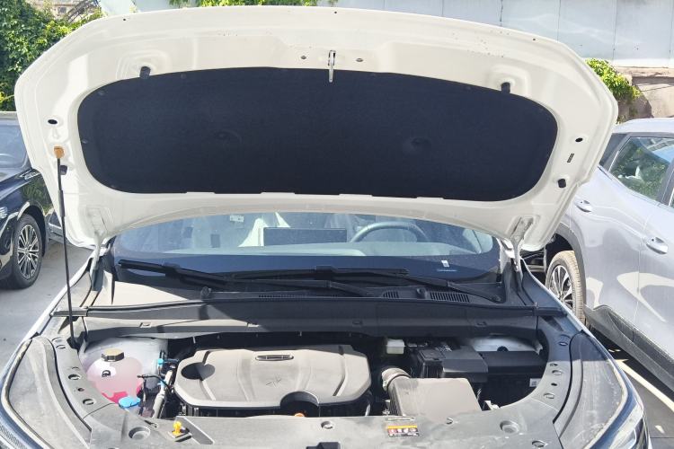 Used Geely Auto Emgrand X7 Sport 2026 Model 1.5TD Aspirational Engine Bay