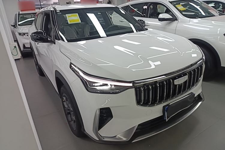 Used Geely Auto Emgrand X7 Sport 2026 Model 1.5TD Joyful Exterior 1