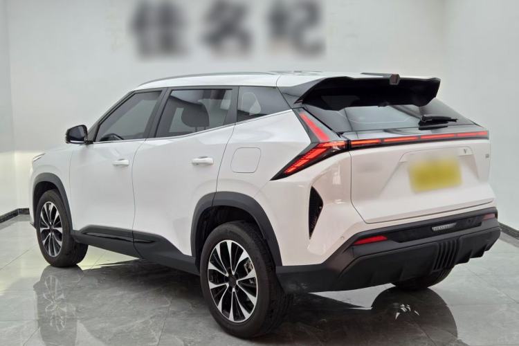 Used Geely Auto Emgrand X7 Sport 2026 Model 1.5TD Aspirational Exterior 4