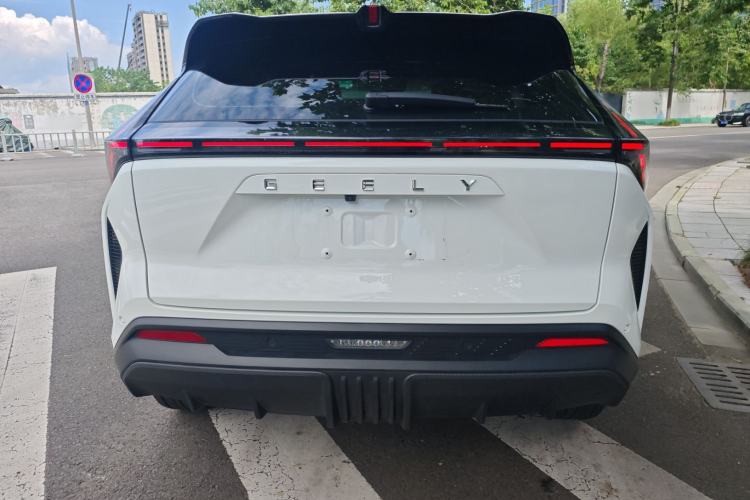 Used Geely Auto Emgrand X7 Sport 2026 Model 1.5TD Aspirational Exterior 5