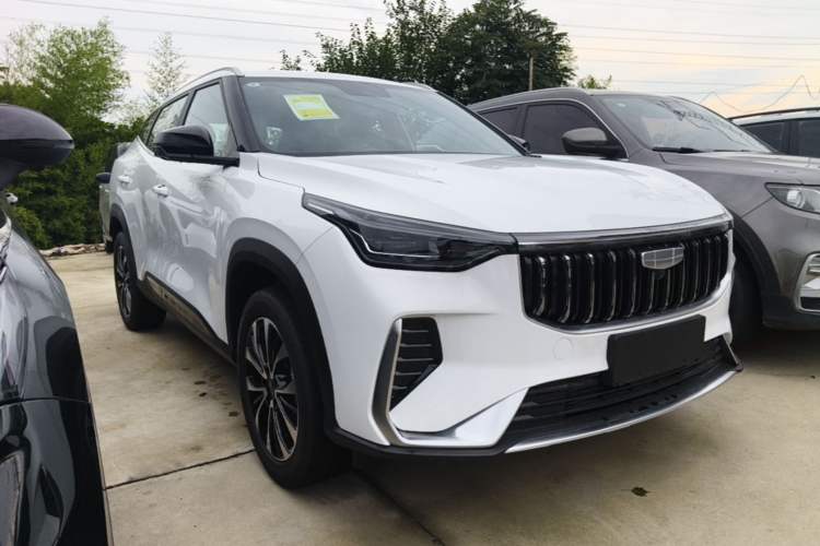 Used Geely Auto Emgrand X7 Sport 2026 Model 1.5TD Aspirational Front Right 45 Deg