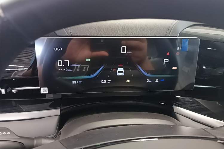 Used Geely Auto Emgrand X7 Sport 2026 Model 1.5TD Aspirational Instrument Cluster