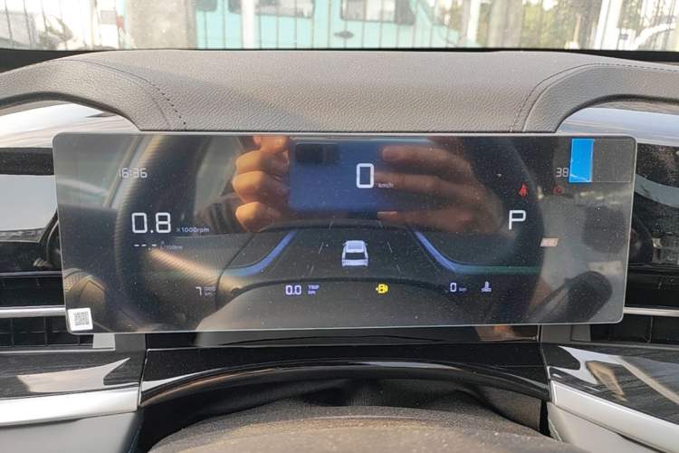 Used Geely Auto Emgrand X7 Sport 2026 Model 1.5TD Aspirational Instrument Cluster
