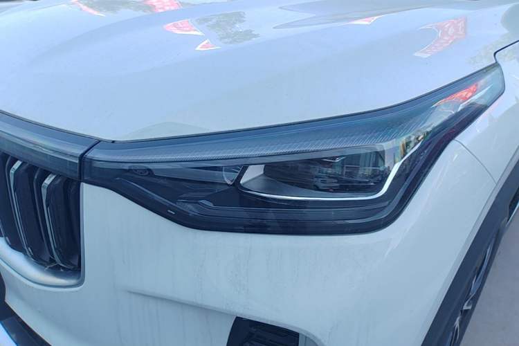 Used Geely Auto Emgrand X7 Sport 2026 Model 1.5TD Aspirational Left Front Headlight