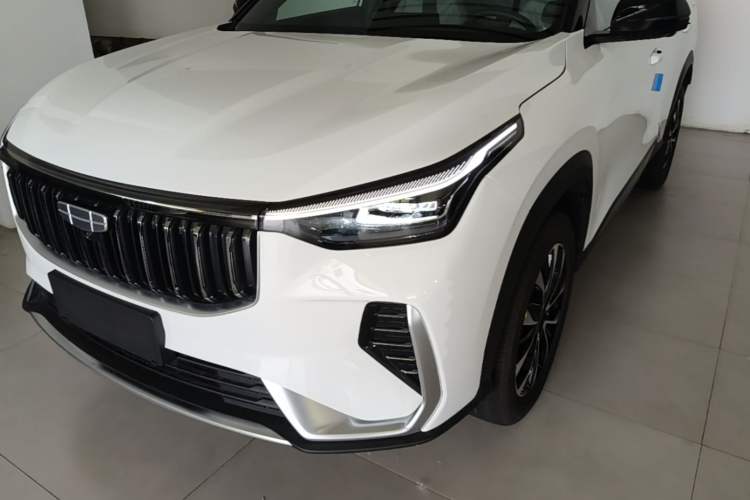 Used Geely Auto Emgrand X7 Sport 2026 Model 1.5TD Aspirational Left Front Headlight