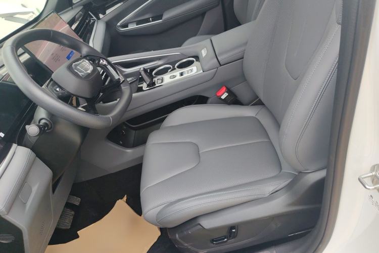 Used Geely Auto Emgrand X7 Sport 2026 Model 1.5TD Aspirational Left Front Seat