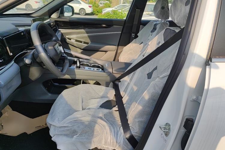 Used Geely Auto Emgrand X7 Sport 2026 Model 1.5TD Aspirational Left Front Seat