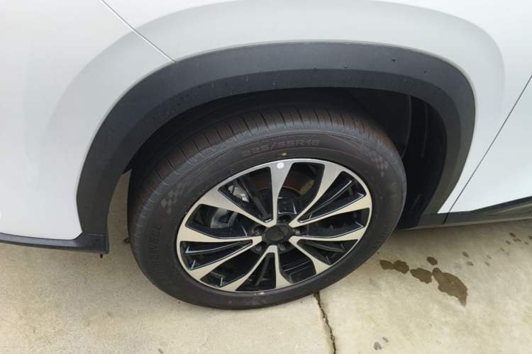 Used Geely Auto Emgrand X7 Sport 2026 Model 1.5TD Aspirational Left Front Wheel Hub