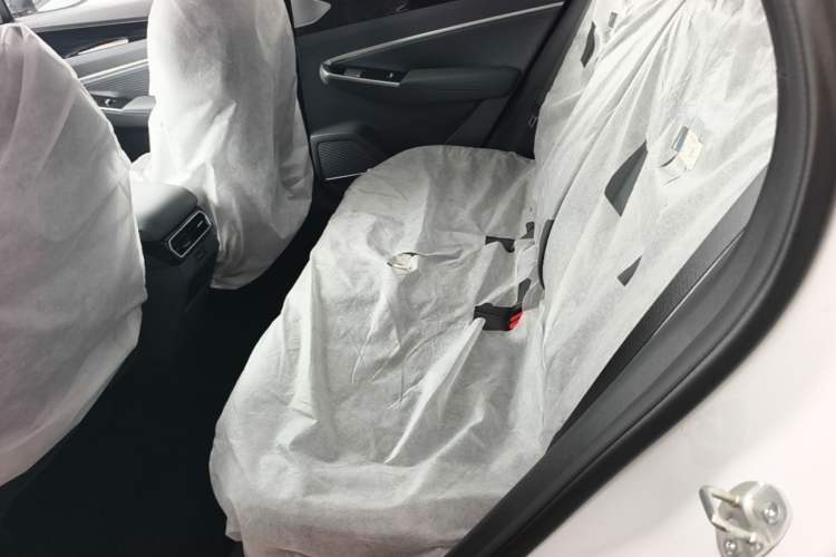 Used Geely Auto Emgrand X7 Sport 2026 Model 1.5TD Aspirational Left Rear Seat