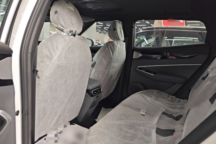 Used Geely Auto Emgrand X7 Sport 2026 Model 1.5TD Aspirational Left Rear Seat