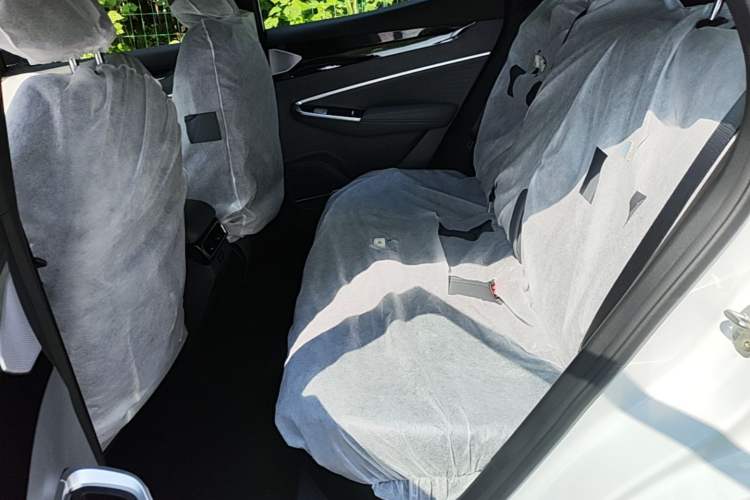 Used Geely Auto Emgrand X7 Sport 2026 Model 1.5TD Aspirational Left Rear Seat