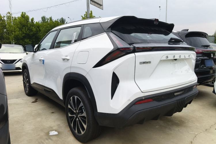 Used Geely Auto Emgrand X7 Sport 2026 Model 1.5TD Aspirational Rear Left 45 Deg