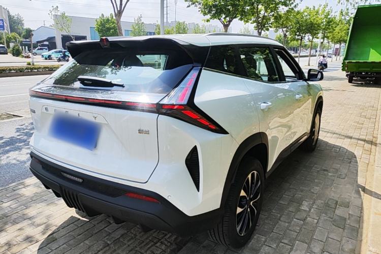 Used Geely Auto Emgrand X7 Sport 2026 Model 1.5TD Aspirational Rear Right 45 Deg