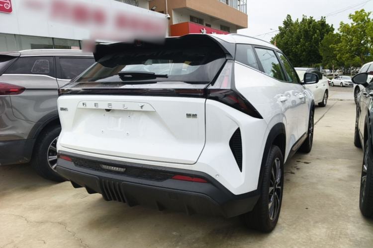 Used Geely Auto Emgrand X7 Sport 2026 Model 1.5TD Aspirational Rear Right 45 Deg