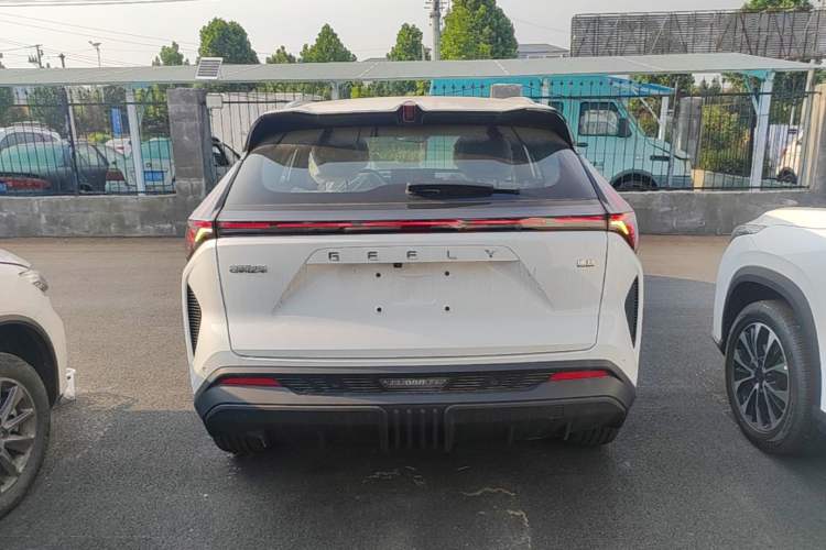 Used Geely Auto Emgrand X7 Sport 2026 Model 1.5TD Aspirational Rear