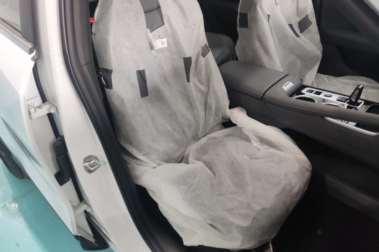 Used Geely Auto Emgrand X7 Sport 2026 Model 1.5TD Aspirational Right Front Seat