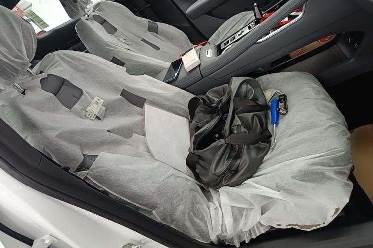 Used Geely Auto Emgrand X7 Sport 2026 Model 1.5TD Joyful Right Front Seat