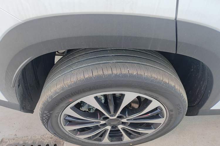 Used Geely Auto Emgrand X7 Sport 2026 Model 1.5TD Aspirational Right Rear Wheel Hub
